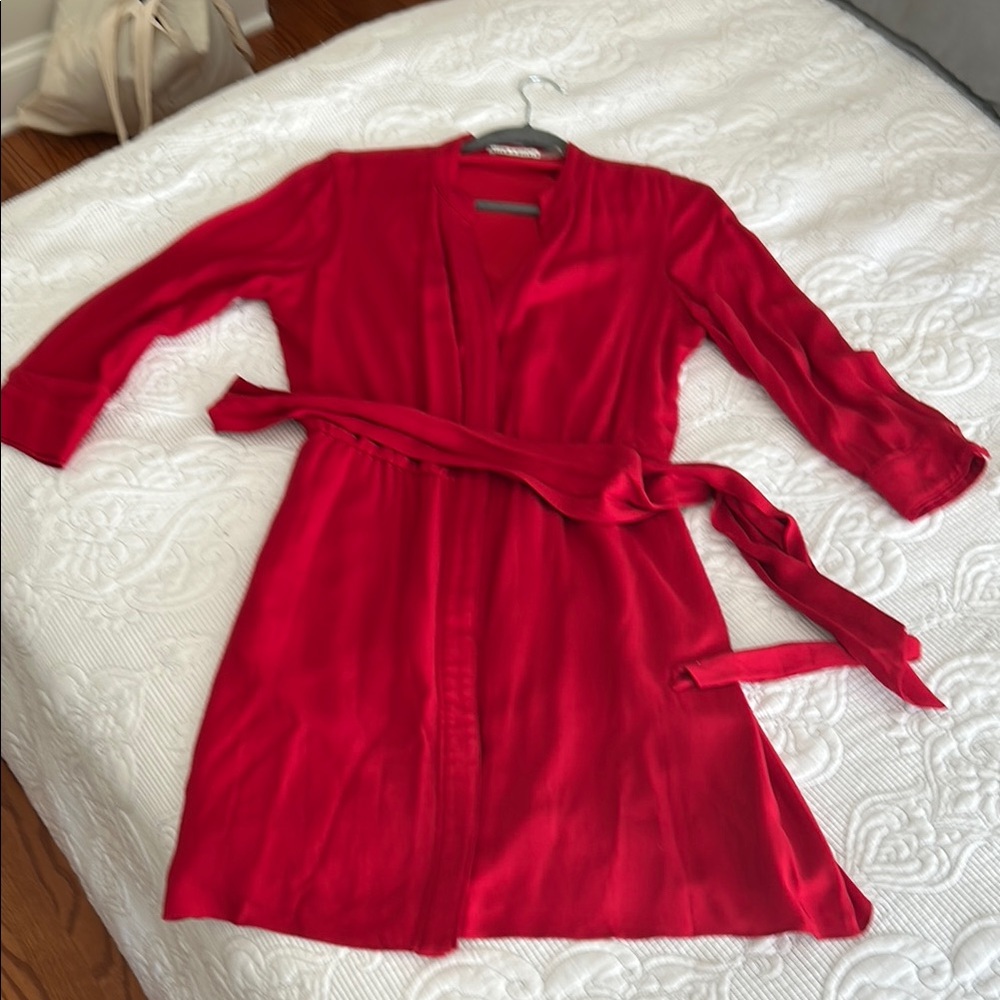 Alice + Olivia Red Lined Button down with tie belt dress knee Length